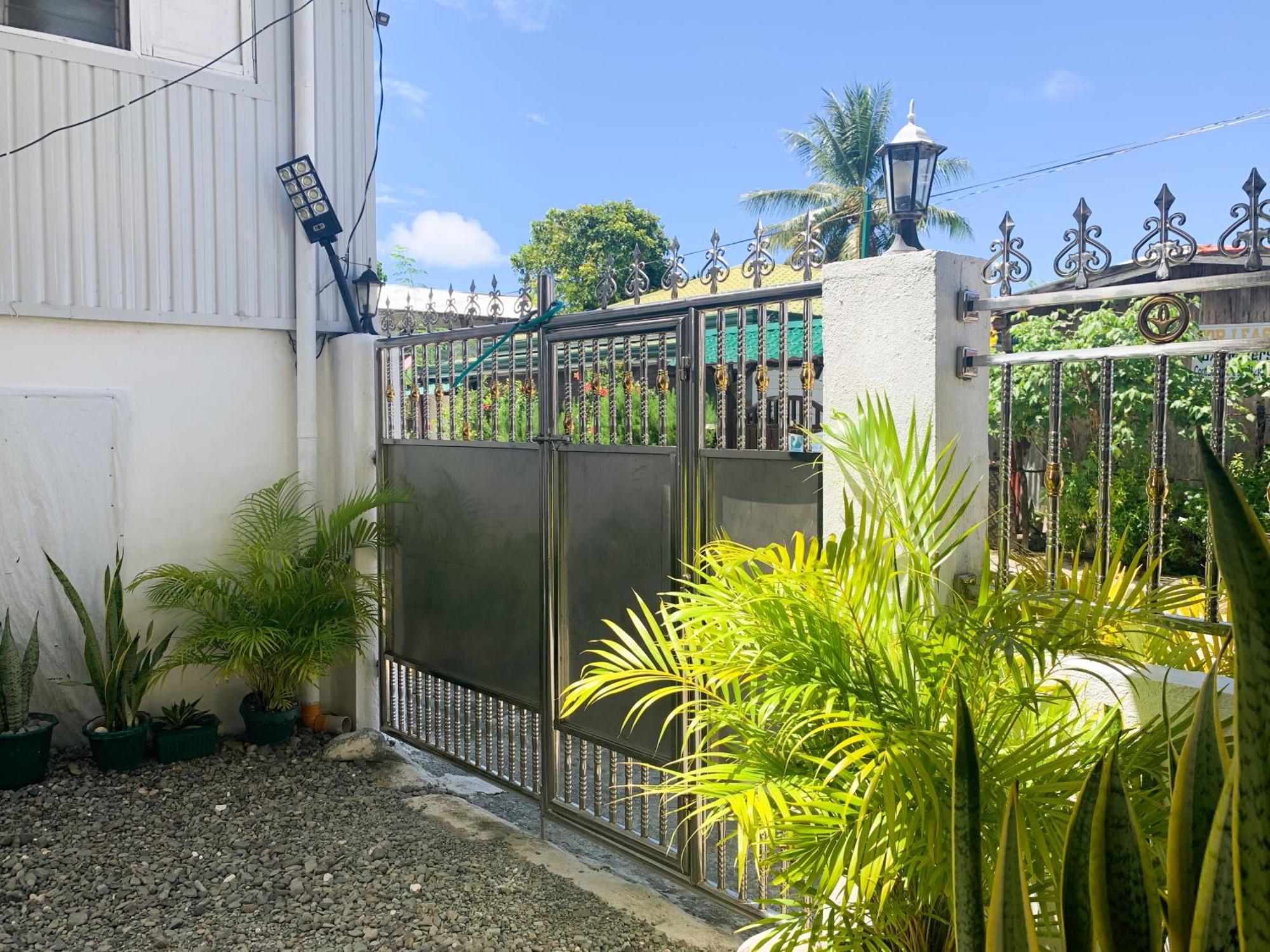 Pepayen Homestay General Luna  Exterior photo