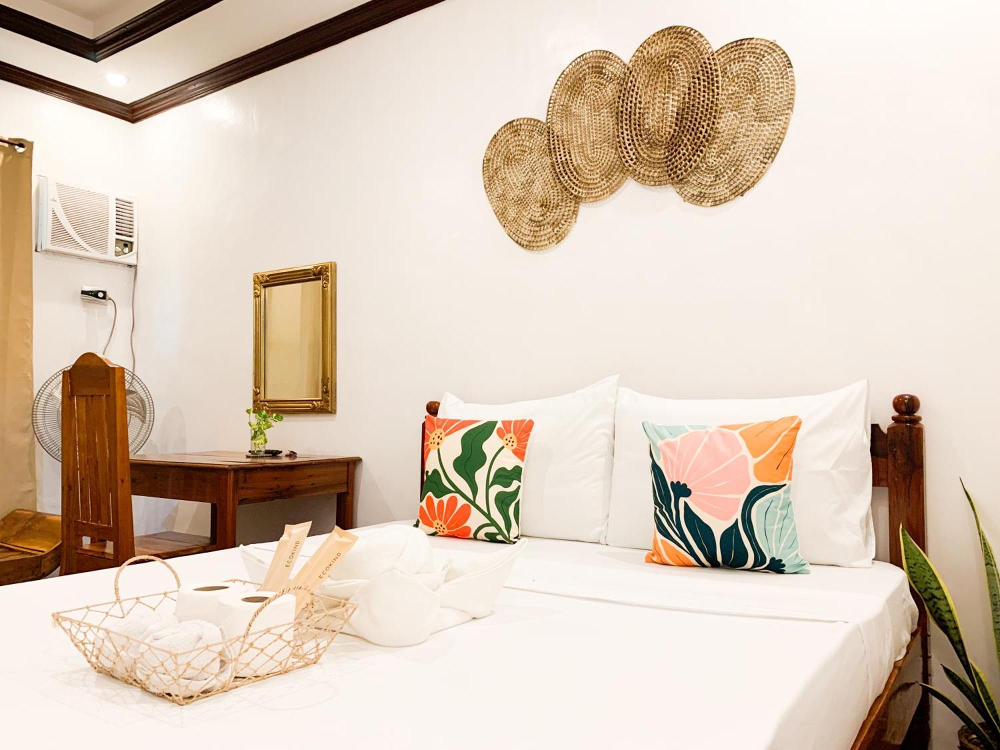Pepayen Homestay General Luna  Exterior photo